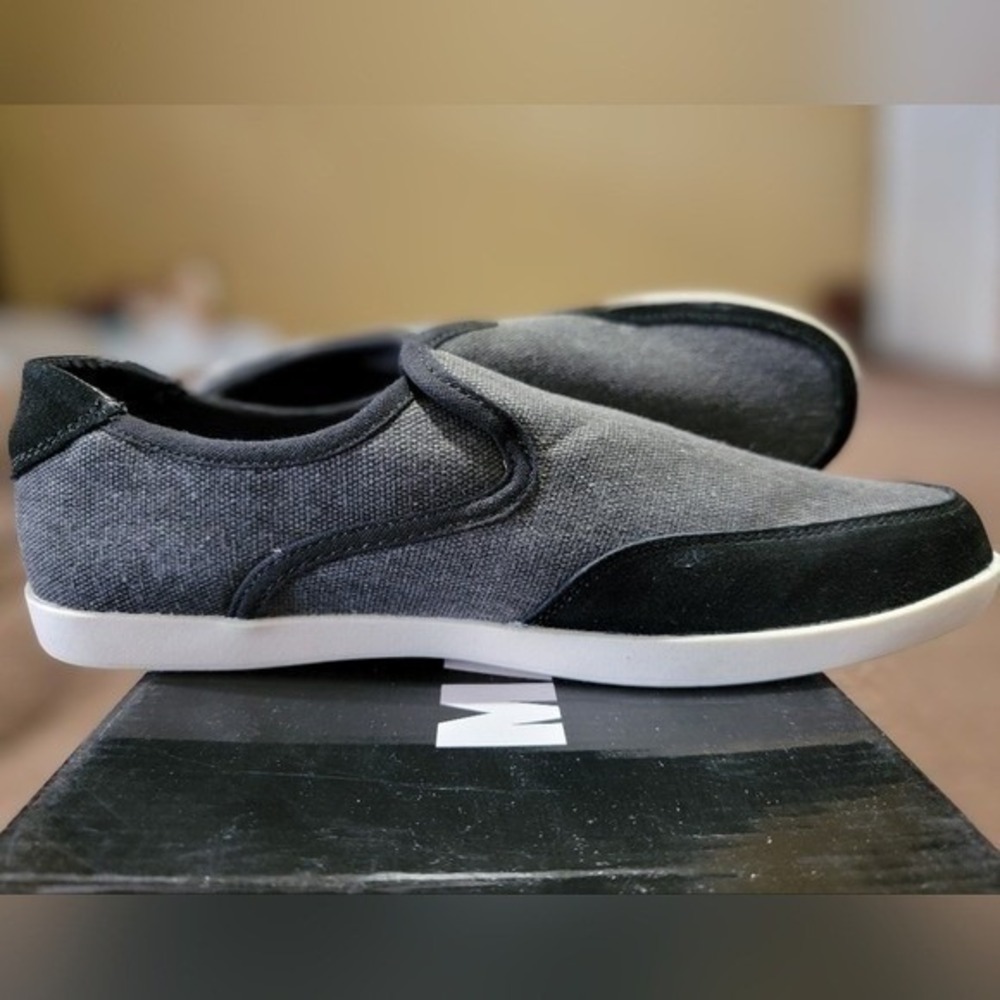 Madden Men M-Gindle Black Grey Fabric Slip On Sneakers Shoes 7.5 Low Top Loafers - Picture 9 of 12